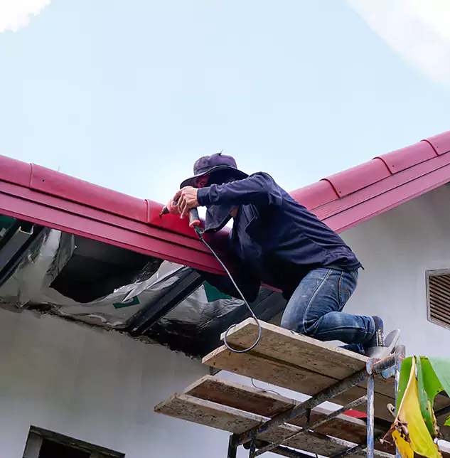 Expert Gutter and Roof Repair: Keeping Glendale Heights Properties Dry and Protected