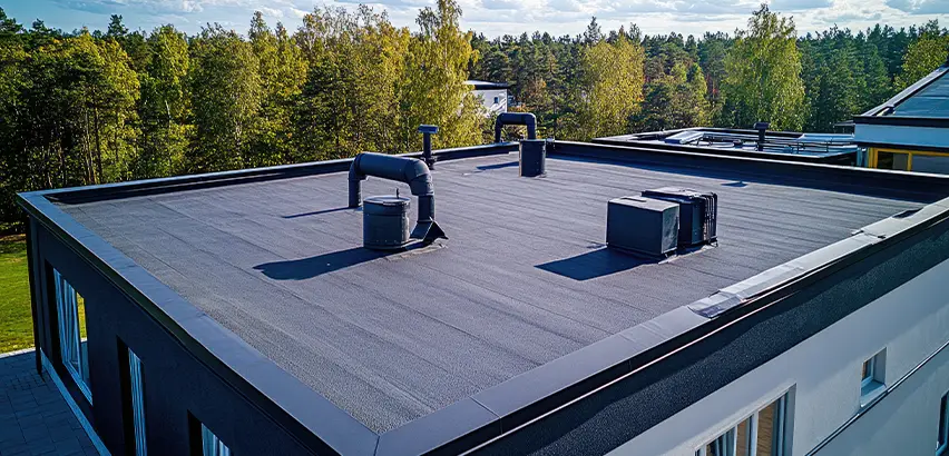 Professional Flat Roof Replacement Services in Glendale Heights, IL