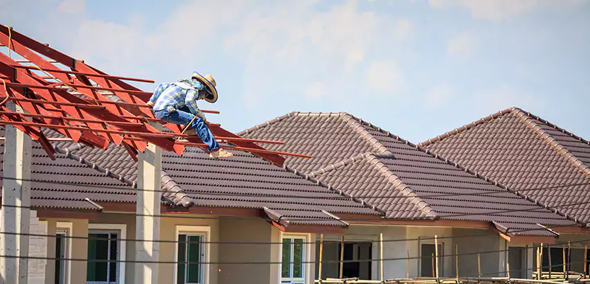 Professional Wind Damage Roof Repair Services in Glendale Heights, IL